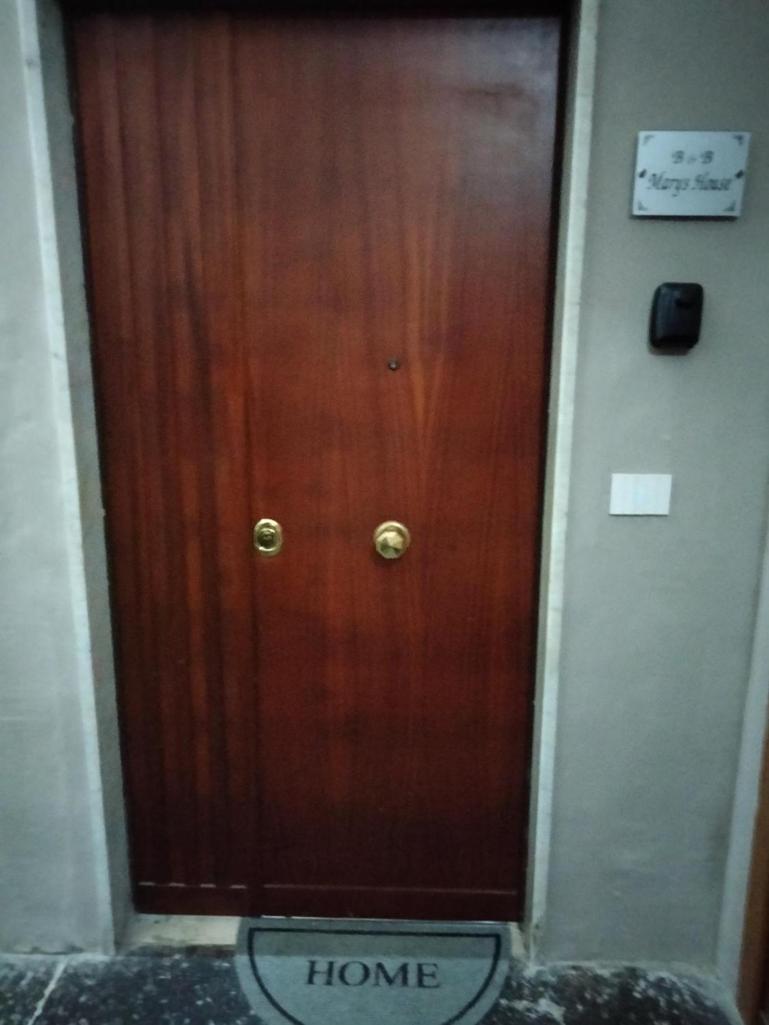 Mary House Napoli Centro Apartment Exterior photo